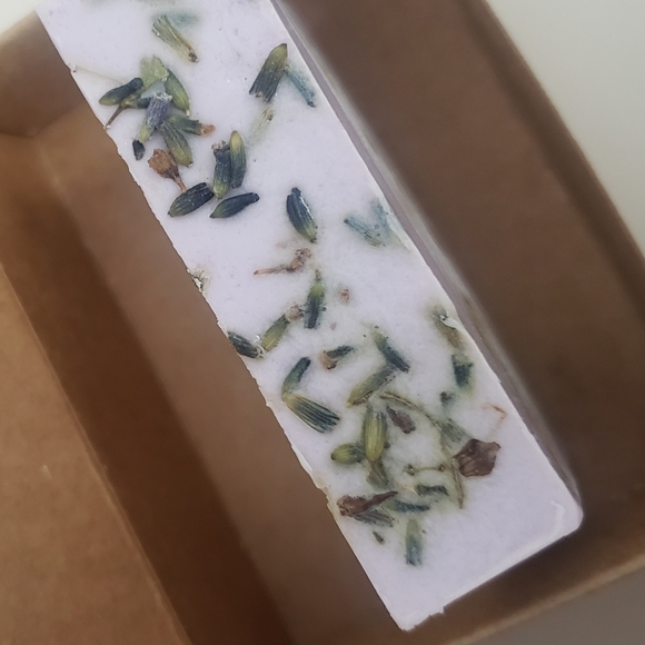 Moisturizing Bar Soaps. - Picture 2 of 3